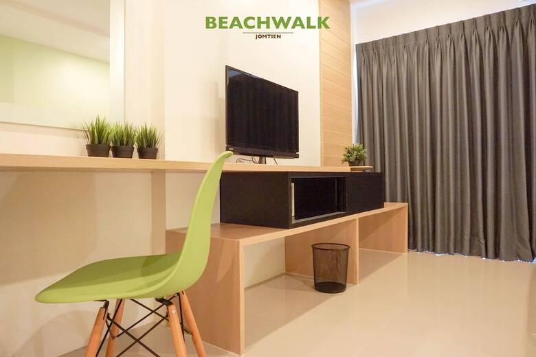 Hotel Beachwalk Jomtien