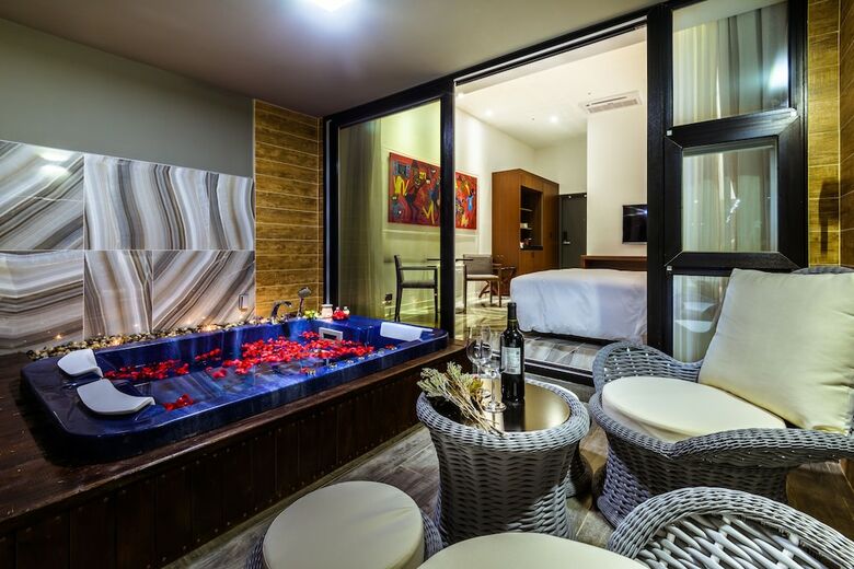 Augila Hotel Jeju Oceano Suites