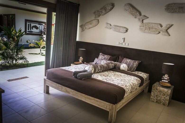 Bed & Breakfast Mimpi Nyata Villa & Dive Center