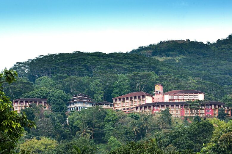 Hotel Amaya Hills