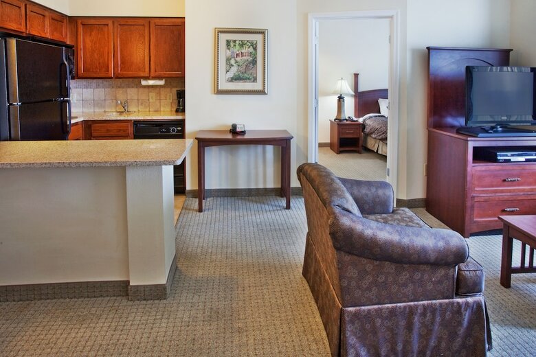 Hotel Staybridge Suites Columbus Ft. Benning
