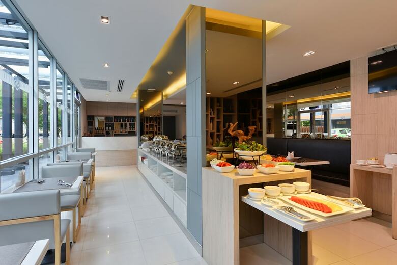 Hotel The Grass Serviced Suites By At Mind