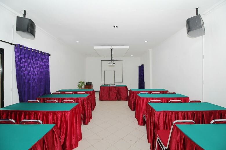 Hotel Airy Iba Mayor Ruslan 2012 Palembang