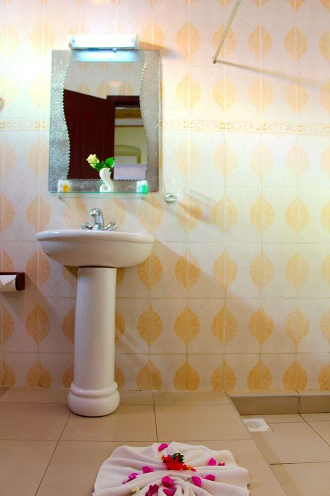 The Island Town Hotel - Adults Only
