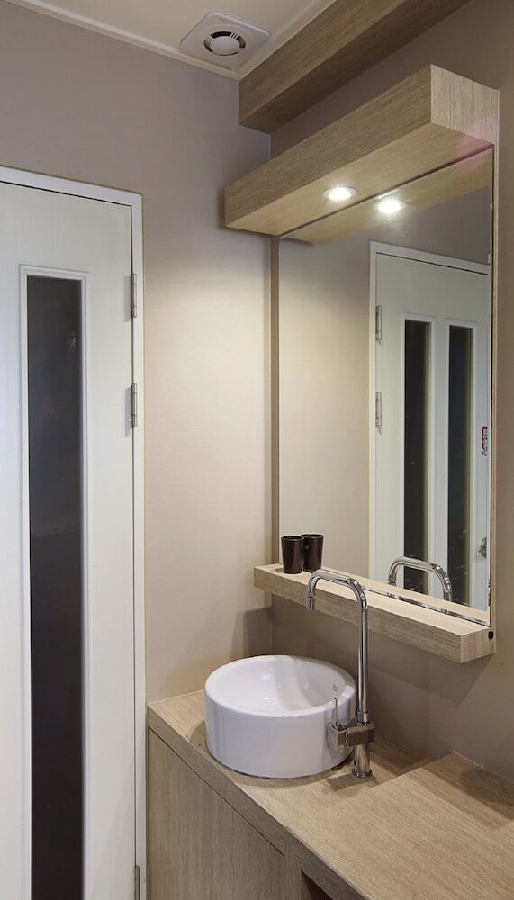 Hotel Seven Motel Songjeong