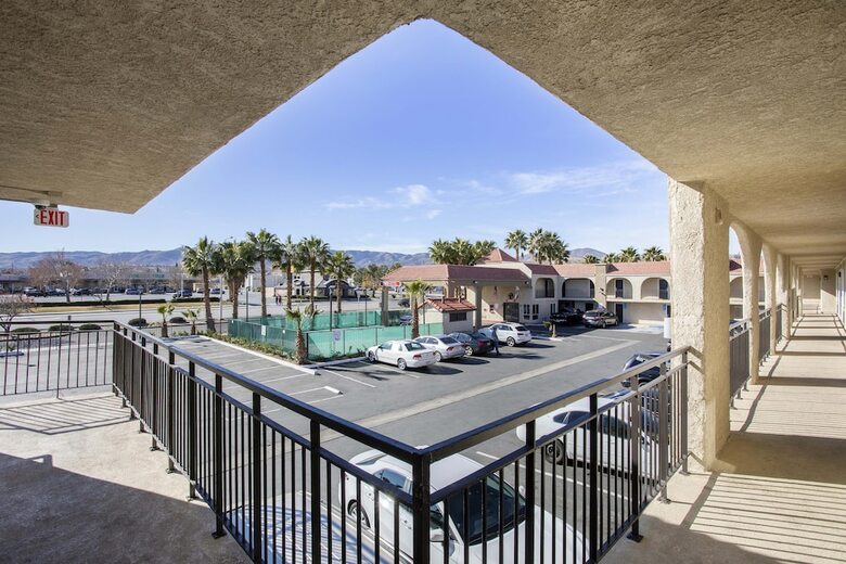 Motel Oyo Hotel Palmdale - Antelope Valley