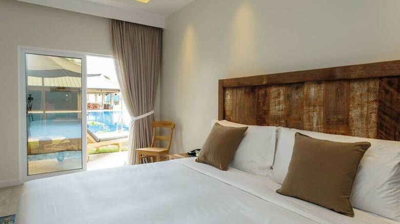 Hotel Cove Resort Palau