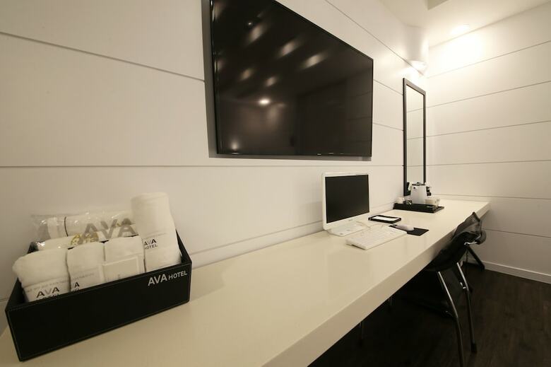 Premium Ava Hotel Sasang