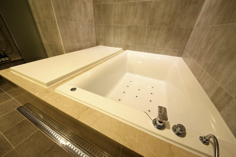 Premium Ava Hotel Sasang