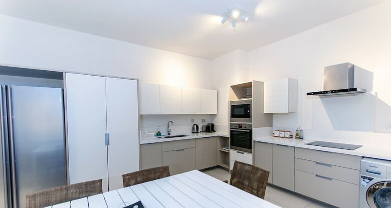 Apartamentos Cap Ouest By Dream Escapes