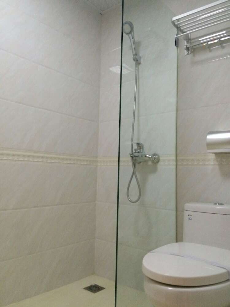 Jeanne Hotel