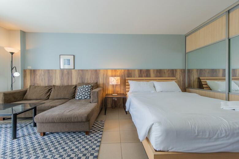 Hotel Sathorn Terrace Apartment