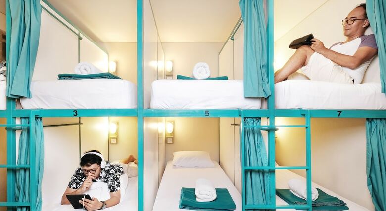 Hostal Bread & Jam Hostel