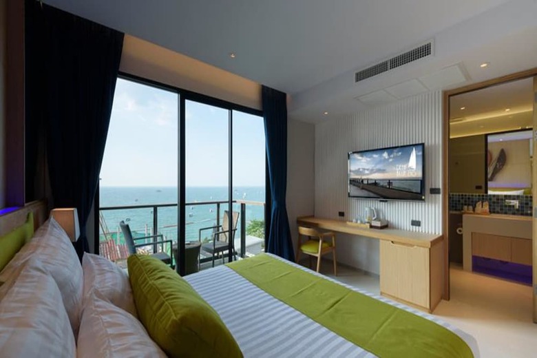 Hotel Deep Blue Z10 Pattaya