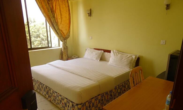Panama Hotel Ltd