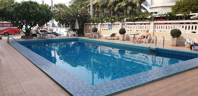 Charming Inn Hotel