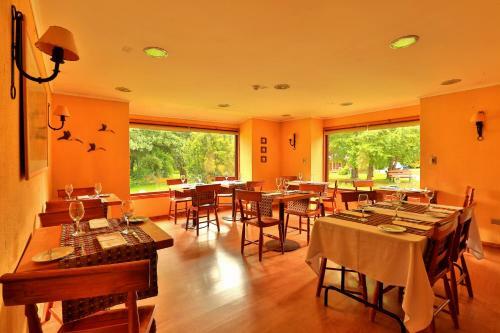 Lodge Hotel Y Caba�as Patagonia Green