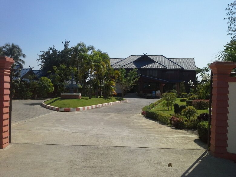 Hotel Suandarbporn Resort Mae Sot