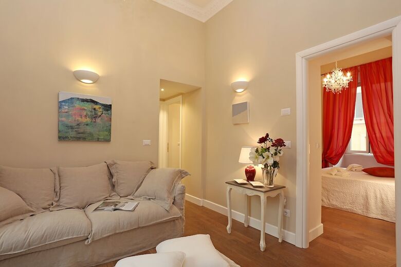 Hotel Spagna Art & Suites - Daplace Collection