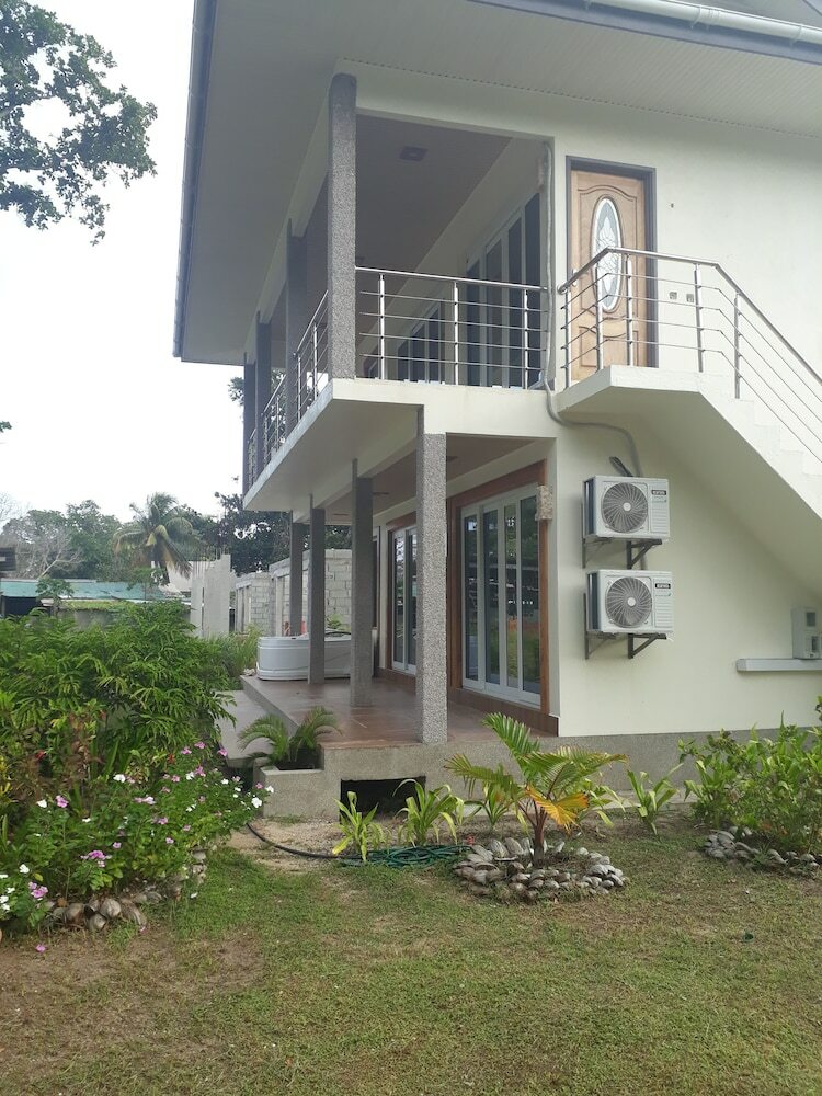 Hotel La Digue Luxury Beach Bungalow