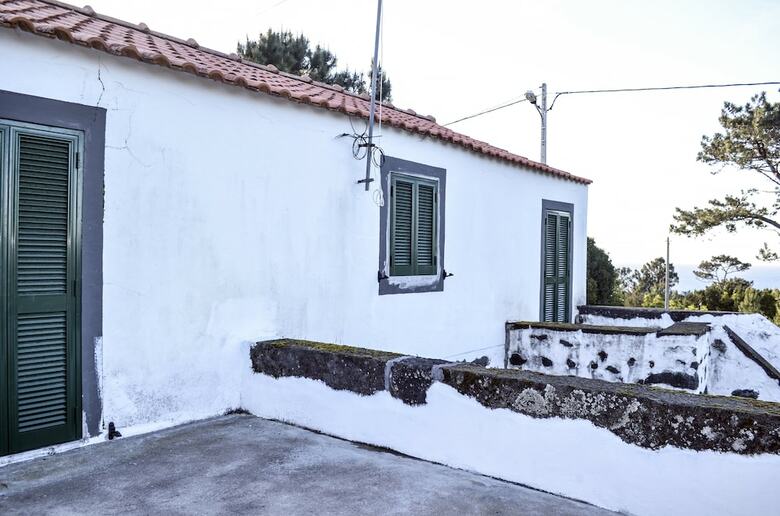 Casa Da Pia De Pedra