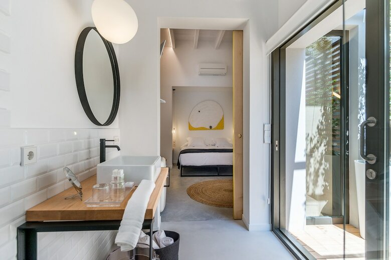 Sodium Hotel Boutique