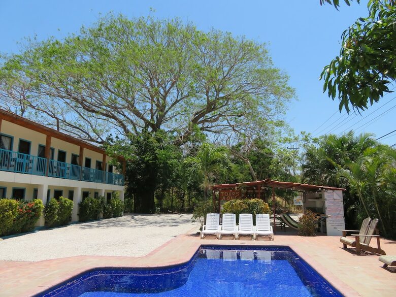 Hotel Cabinas Diversion Tropical