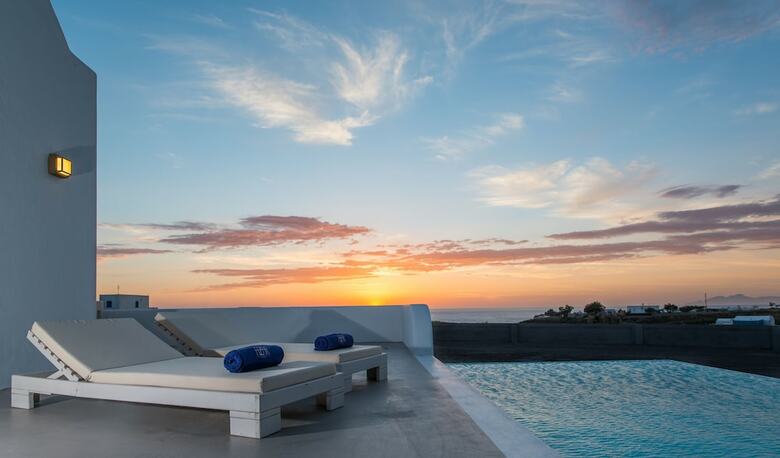 Azar Villas