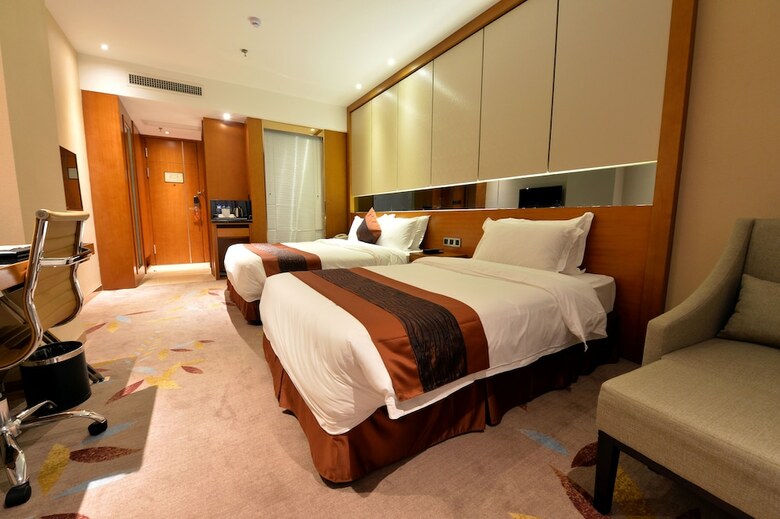 Reethi Rah Hotel