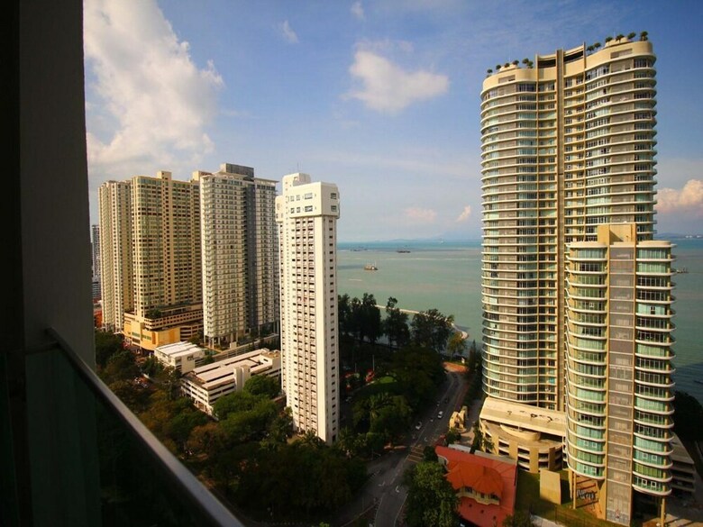 Aparthotel Staynest Suites @ Gurney Drive