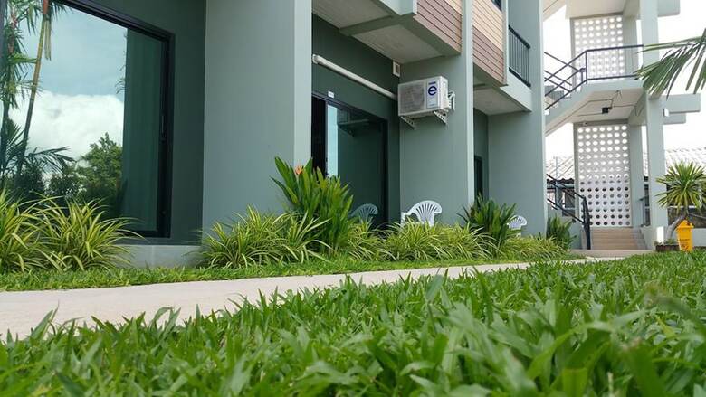 Hotel Phuket Airport Place