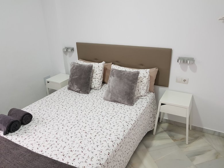 Hostal Fan Suites Duquesa