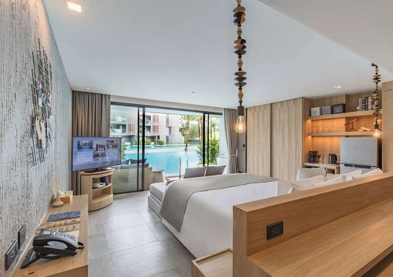Hotel La Vela Khao Lak