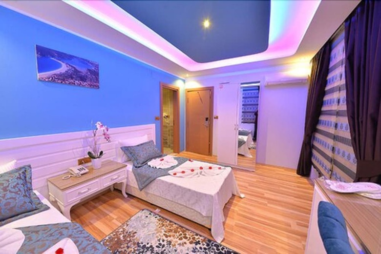 Kayi Hotel