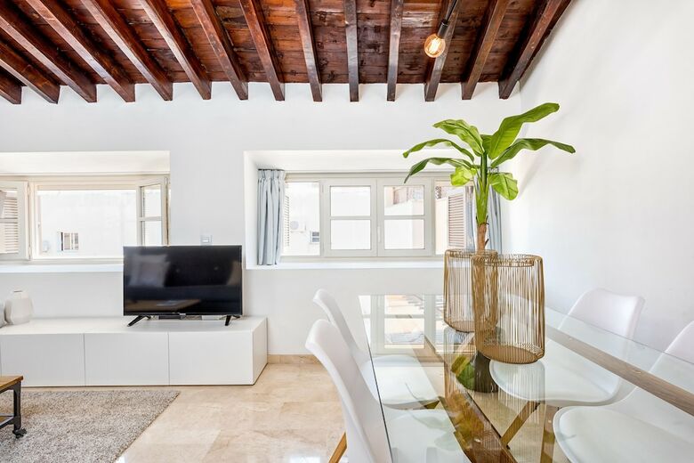 Apartamentos Iloftmalaga City Center