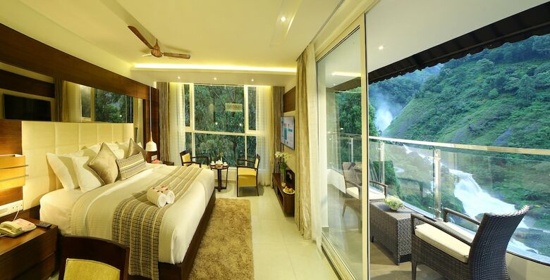 Blanket Hotel And Spa