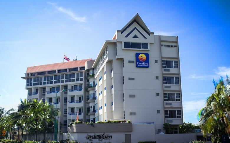 Hotel Comfort Inn & Suites Levittown