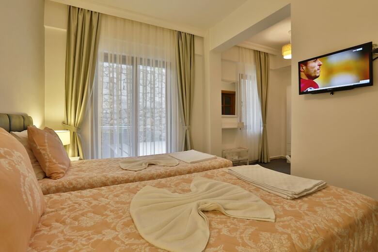 Himm Hotel