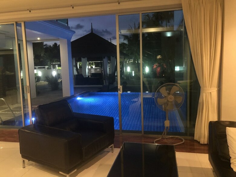 Villa Solitude