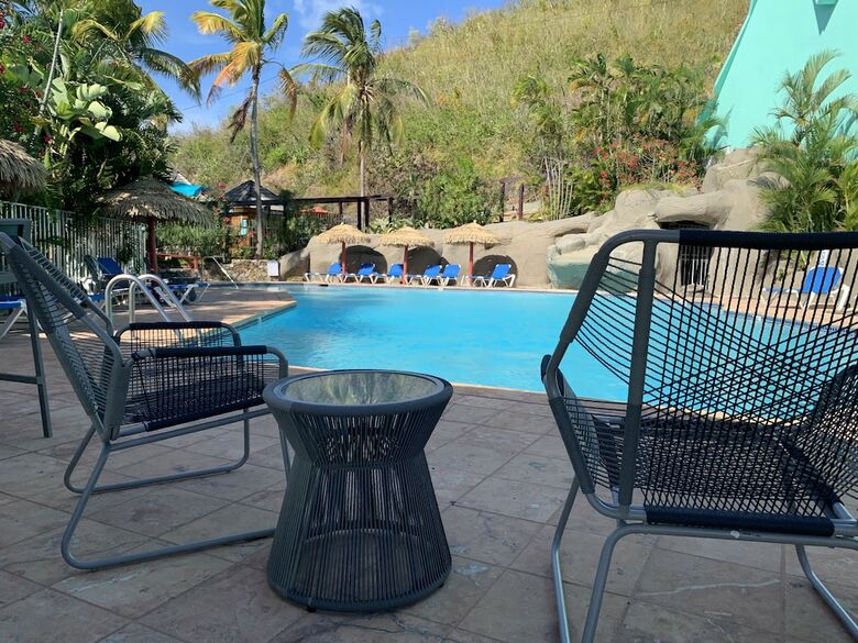 Hotel Emerald Beach Resort