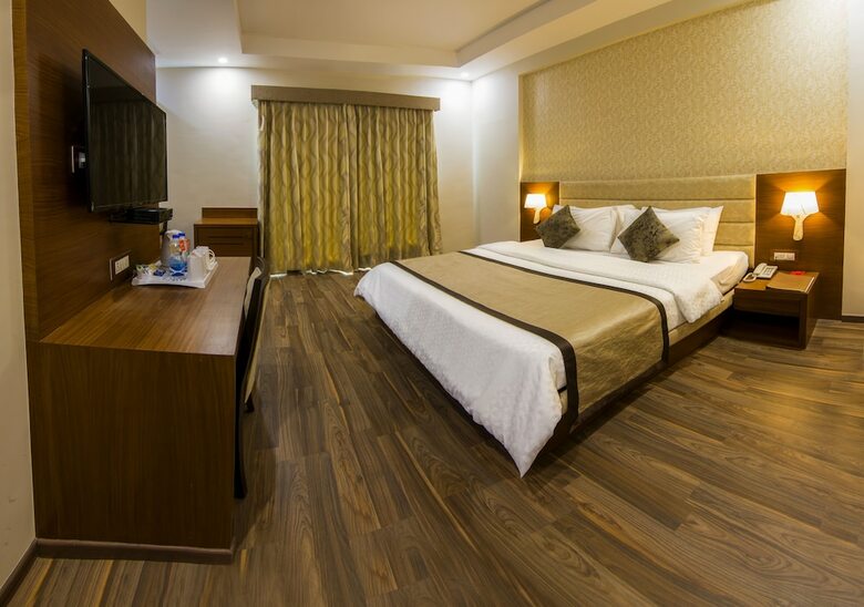 Hotel The India Benares