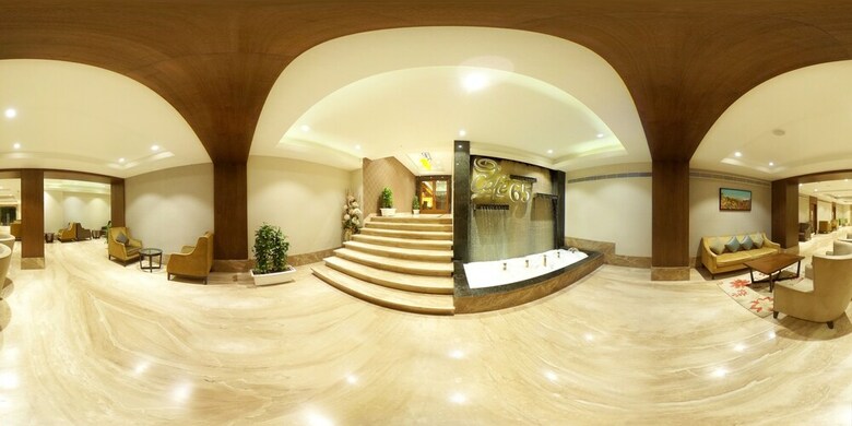 Hotel The India Benares