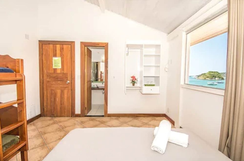 Hostal Bamboo B�zios Hostel