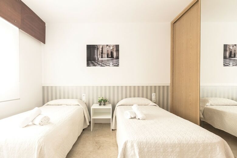 Surtrip Apartamentos - San Ant�n