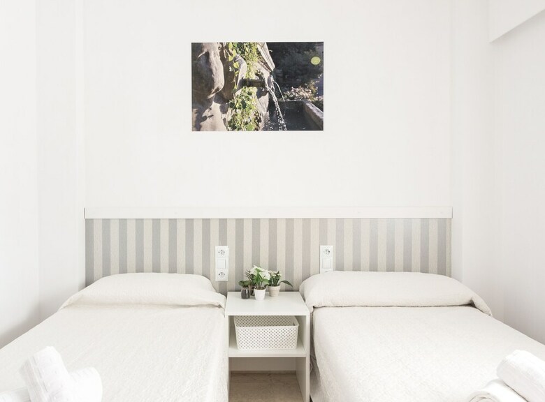 Surtrip Apartamentos - San Ant�n