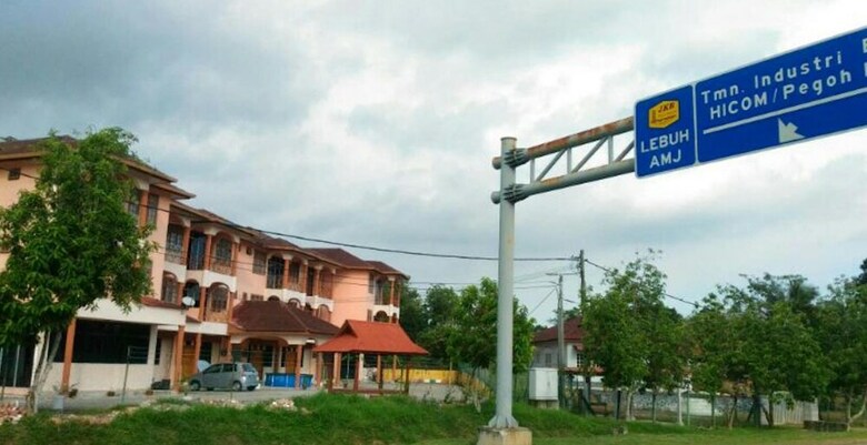 Bed & Breakfast Anggerik Residence