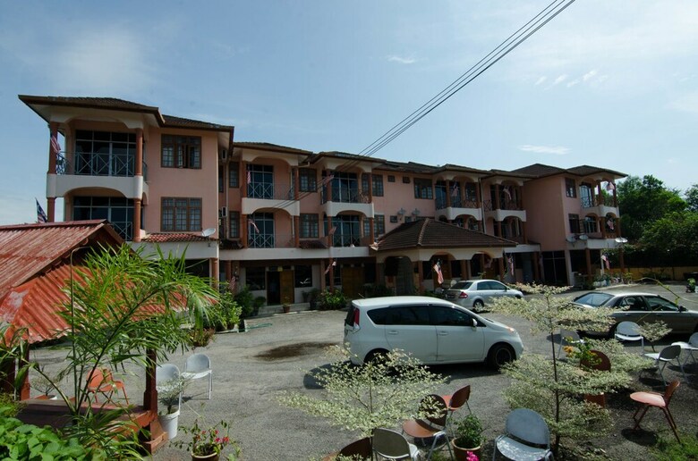 Bed & Breakfast Anggerik Residence