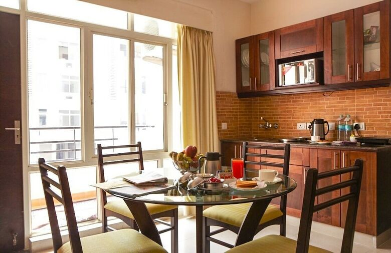 Aparthotel Rosewood Apartment Hotel