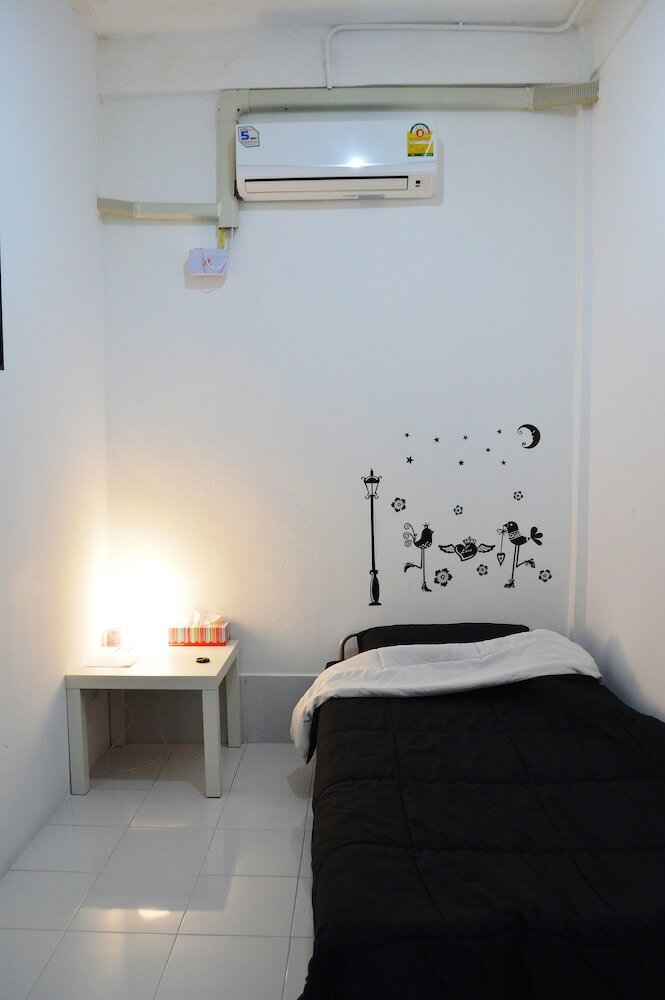 Hostal Caf� And Bar Secret Base