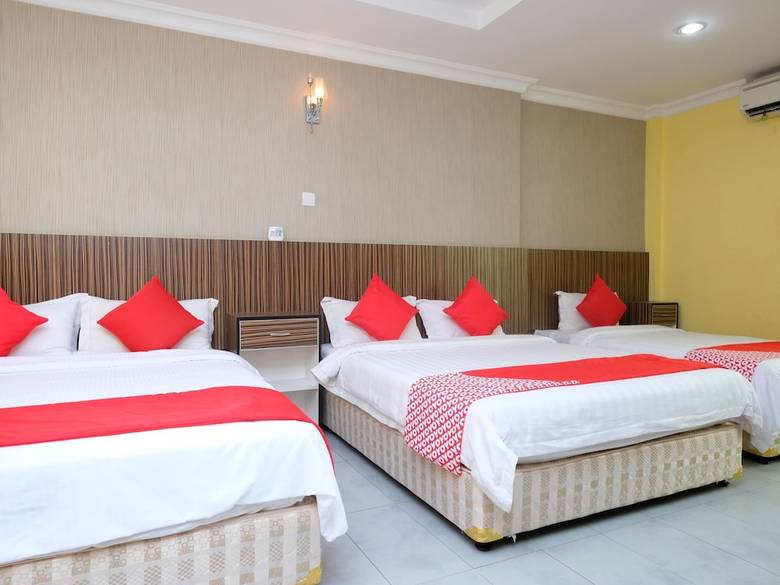 Oyo 558 Rayyan Soffea Hotel